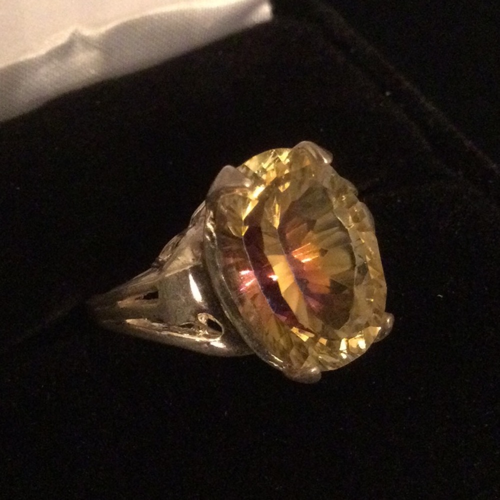 Genuine Concave Cut Citrine Ring - Picture 1 of 13